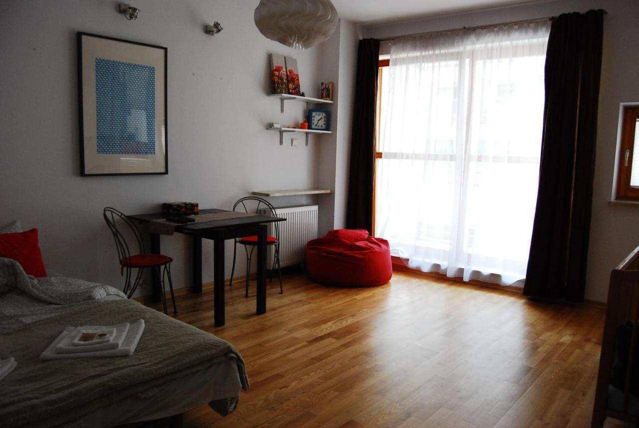 Apartament - Chelmska Olinek Varsóvia Exterior foto